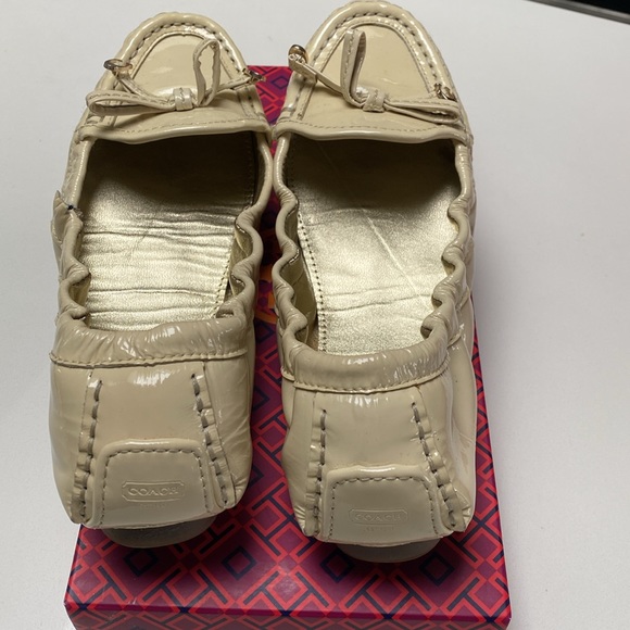 Brand new, cream Coach loafers - Picture 3 of 4